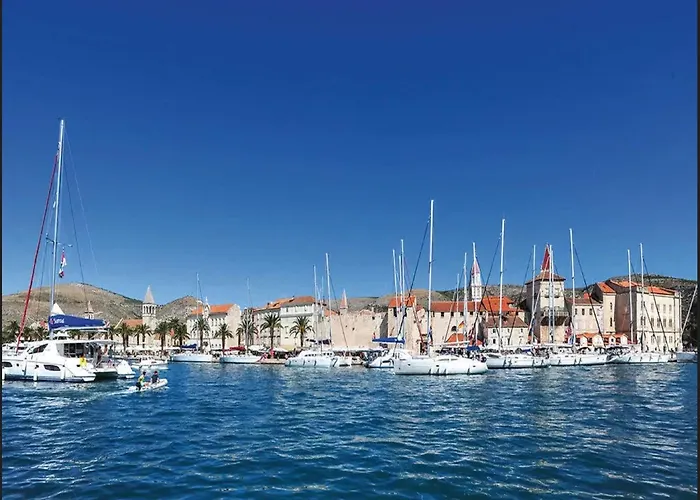 Halilovi - Two Bedroom 3 Appartement Trogir