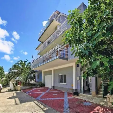 Apartment Halilovi - Two Bedroom 3 Trogir